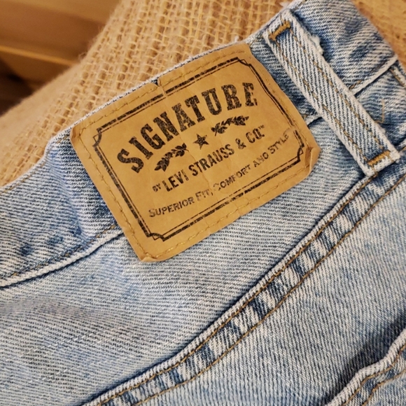 Vintage Signature Levi Strauss Regular Fit Jeans - Picture 3 of 6